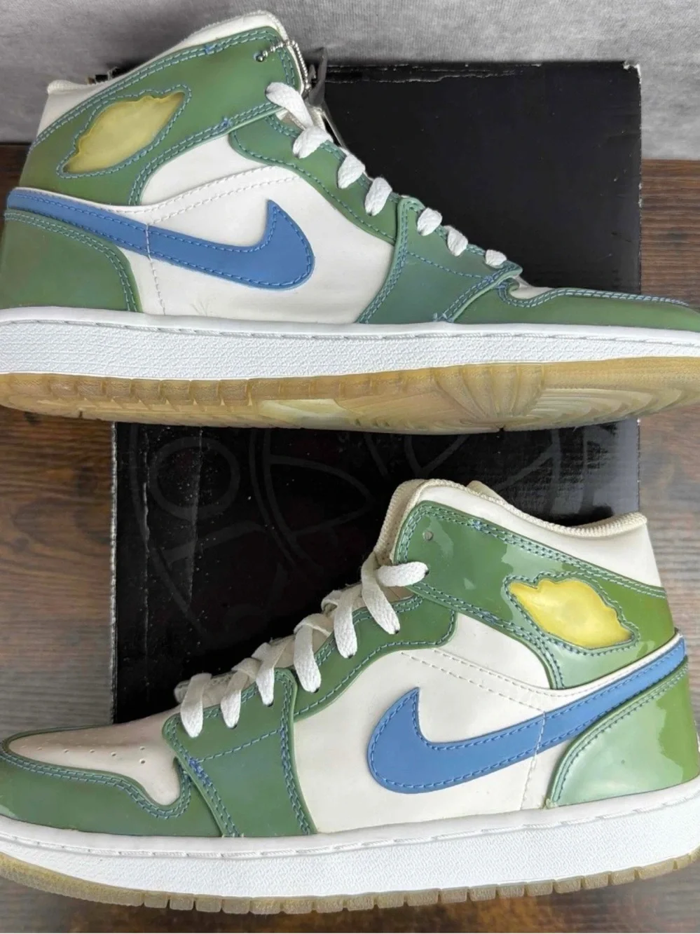 NEW Air Jordan 1 Retro UNC Patent 2003 Size 9 136085-140 Men’s Sneakers OG Rare